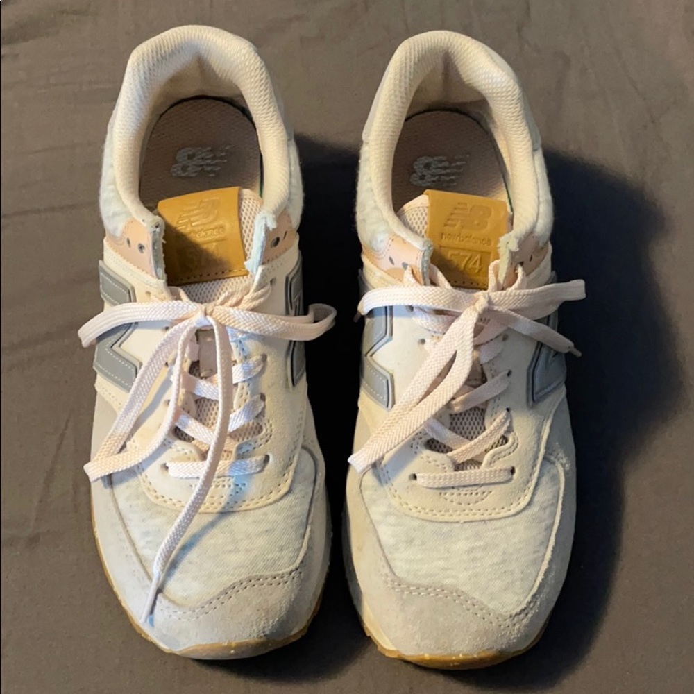 New Balance Sneakers